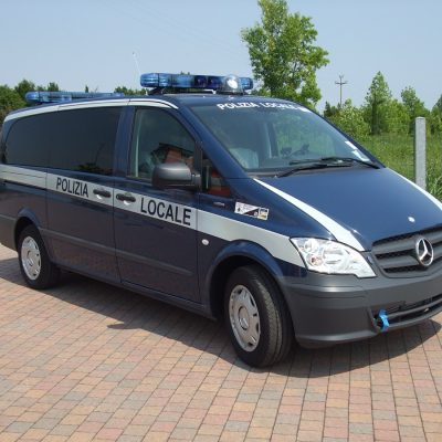 ALLESTIMENTO MERCEDES VITO LONG – POLIZIA LOCALE DEI CASTELLI VI2